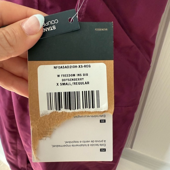 The north face Women’s Freedom Insulated Bibs boysenberry color NWT XS - Picture 5 of 16